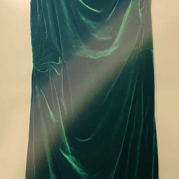 slim fit dress slacks RALPH LAUREN Size 2 Green Velvet Slip Long Dress main image 1